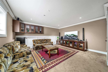 Hallway Photo of 13837 60a Avenue, Surrey, BC