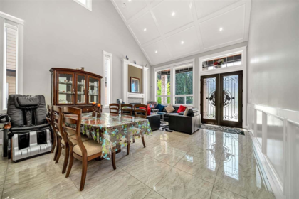 Kitchen Photo of 13837 60a Avenue, Surrey, BC