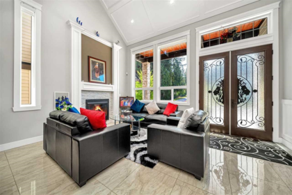 13837 60a Avenue, Surrey, BC, Surrey — Single Family Residence for sale