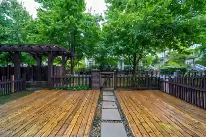 106 5665 Irmin Street, Burnaby, BC, Metrotown — 1 bed apartment/condo for sale