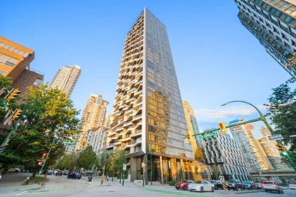 2703 889 Pacific Street, Vancouver, BC, Vancouver — Apartment/Condo for sale