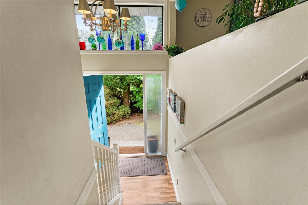 Family Room Photo of 35063 Delair Road, Abbotsford, BC