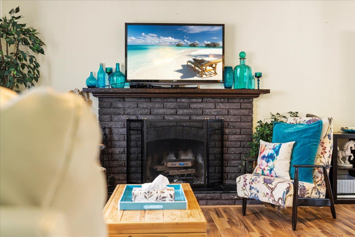 Kitchen Photo of 35063 Delair Road, Abbotsford, BC