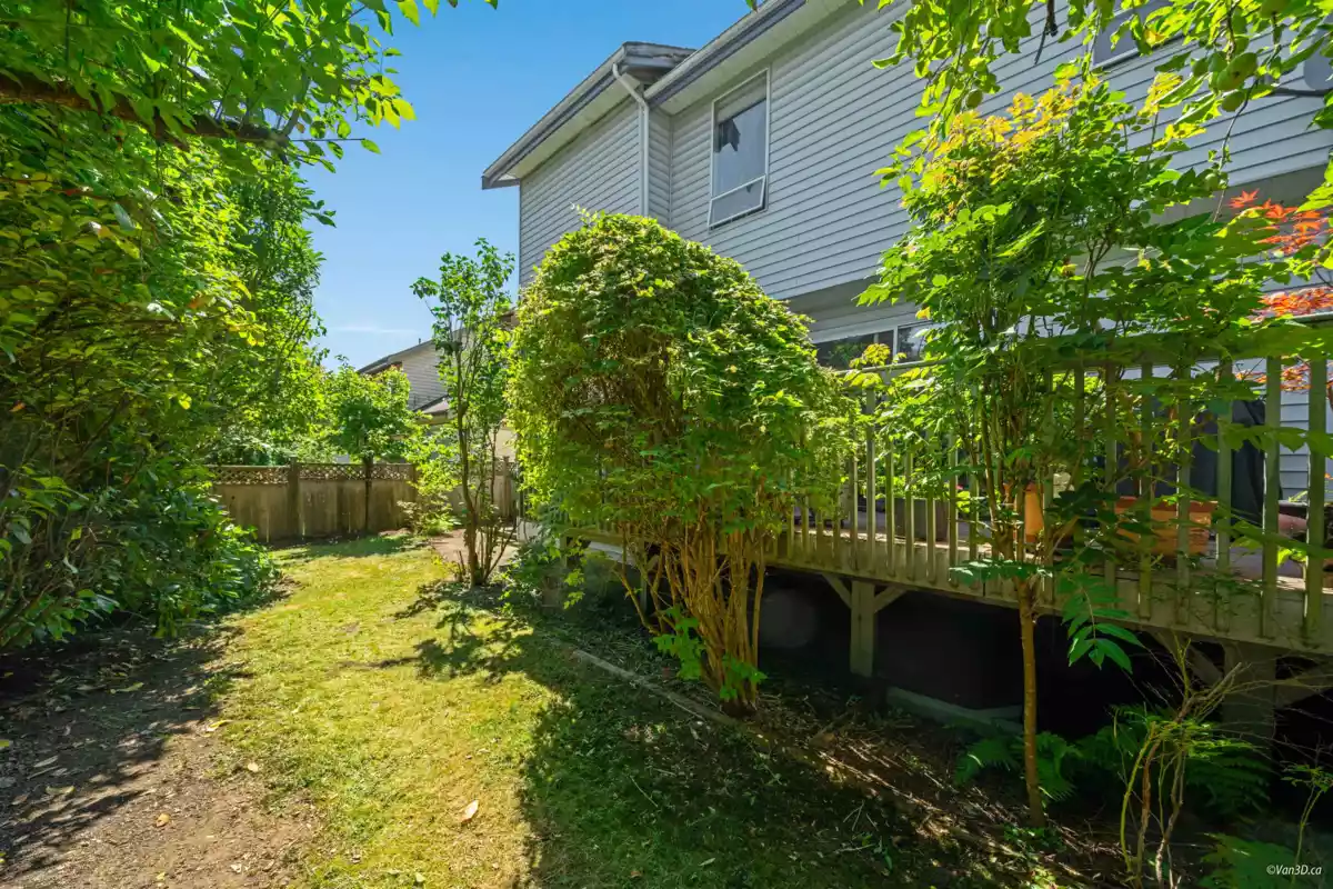 Outdoor Kitchen Photo of 1295 Daimler Street, Coquitlam, BC