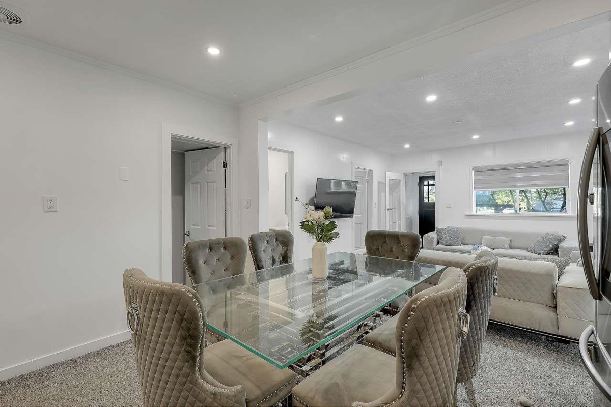 Living Room Photo of 7822 Willard Street, Burnaby, BC