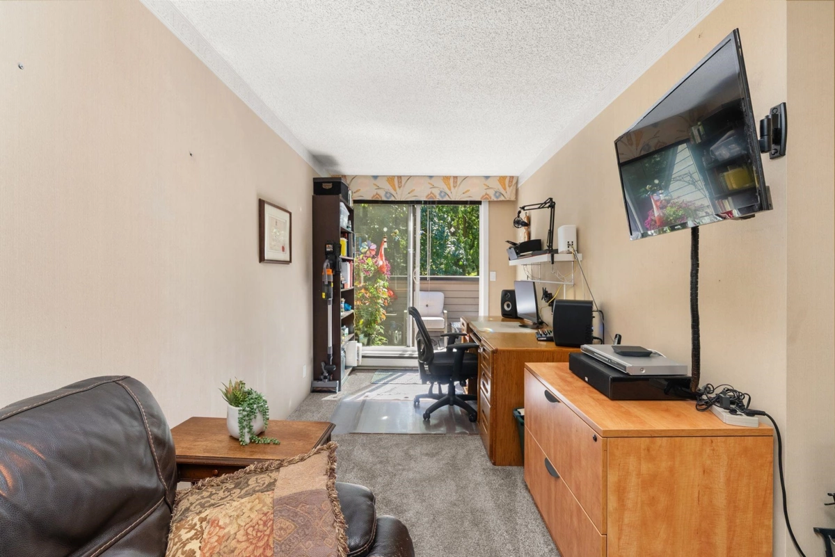 Front Yard Photo of 9 14025 Nico Wynd Place, Surrey, BC