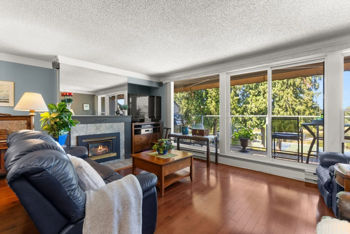 Living Room Photo of 9 14025 Nico Wynd Place, Surrey, BC