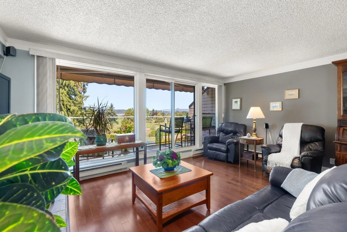 Powder Room Photo of 9 14025 Nico Wynd Place, Surrey, BC