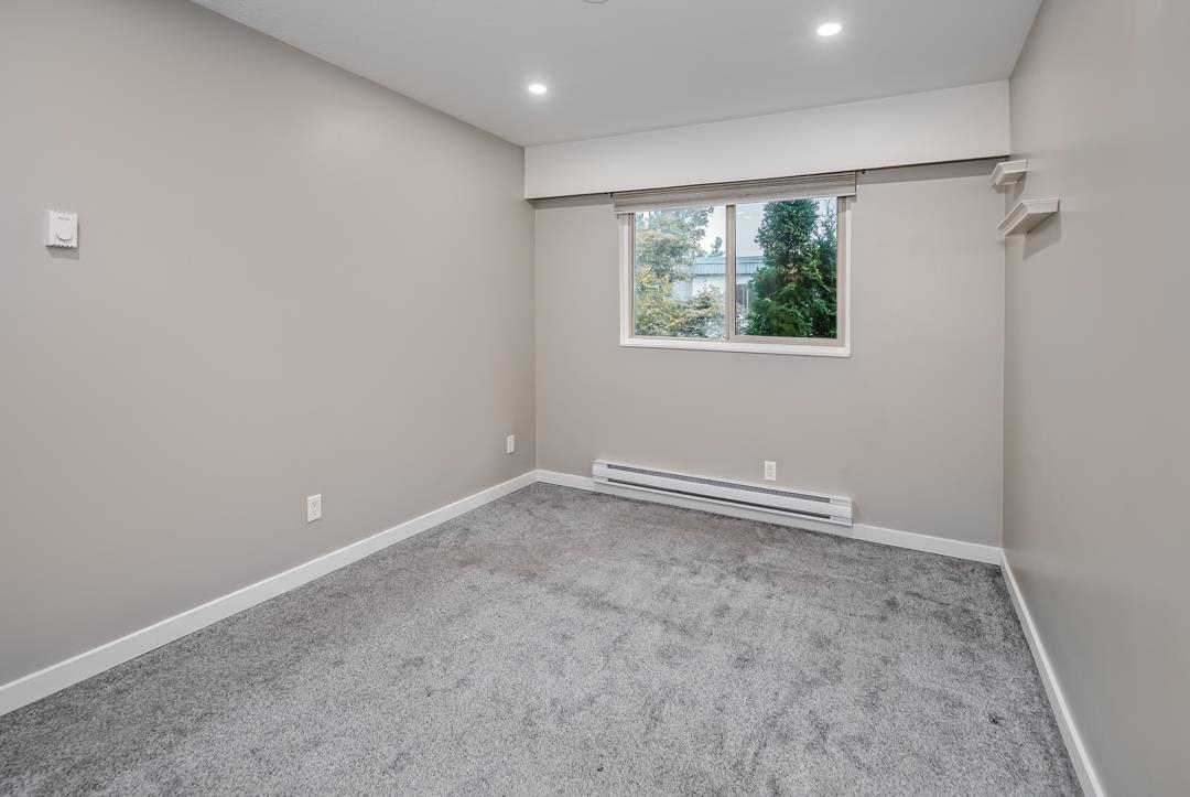 Basement Recreation Room Photo of 330 1735 Agassiz-Rosedale No 9 Highway, Agassiz, BC