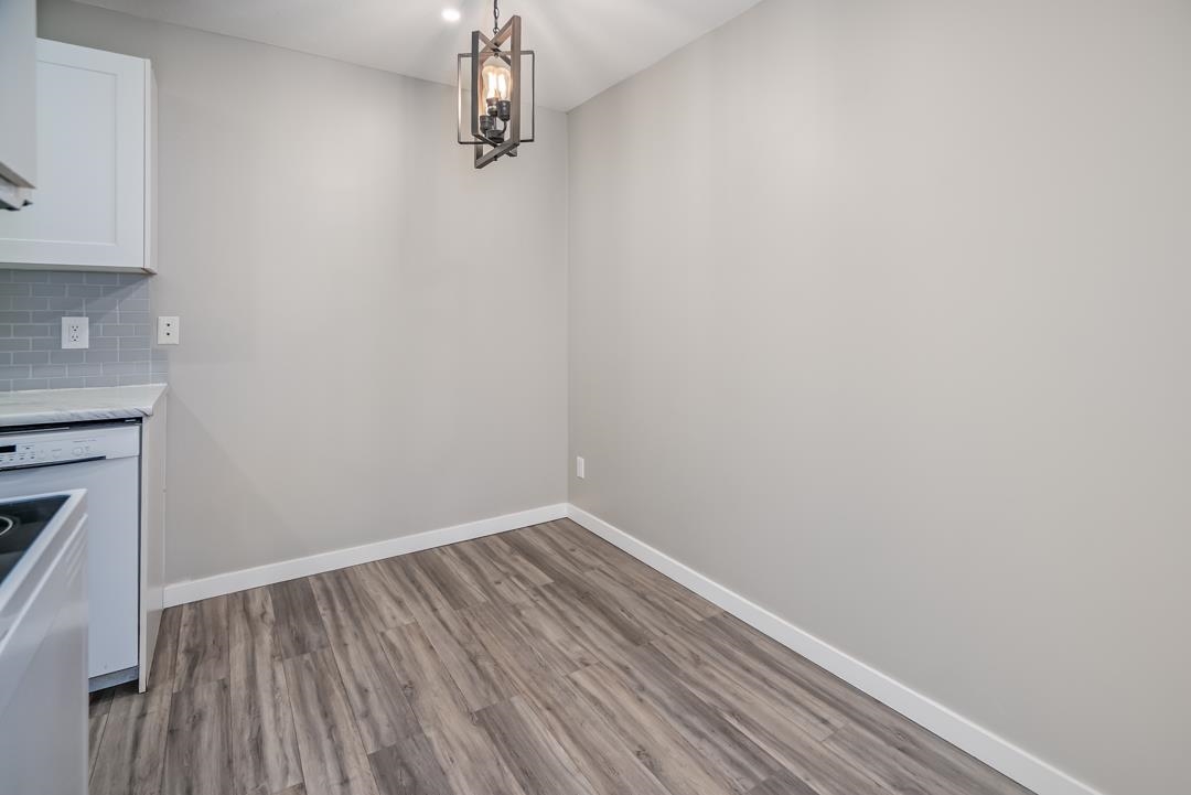 Breakfast Nook Photo of 330 1735 Agassiz-Rosedale No 9 Highway, Agassiz, BC