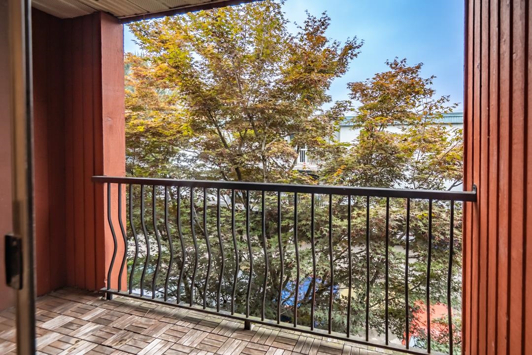 Laundry Room Photo of 330 1735 Agassiz-Rosedale No 9 Highway, Agassiz, BC