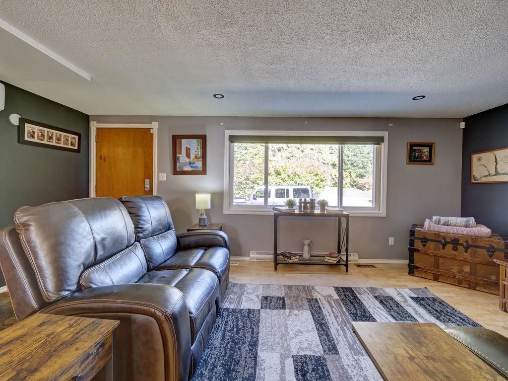 Bedroom 3 Photo of 6275 Norwest Bay Road, Sechelt, BC