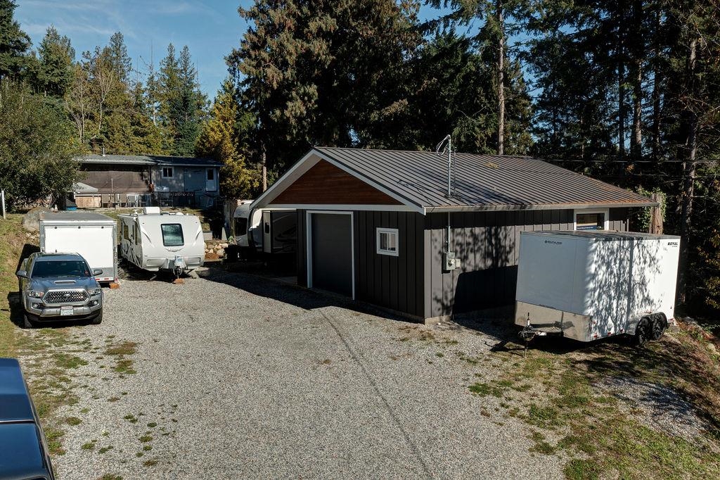 Family Room Photo of 6275 Norwest Bay Road, Sechelt, BC