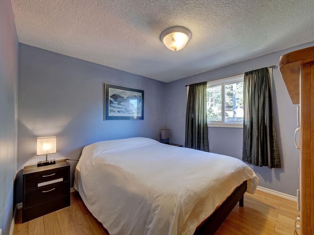 Powder Room Photo of 6275 Norwest Bay Road, Sechelt, BC