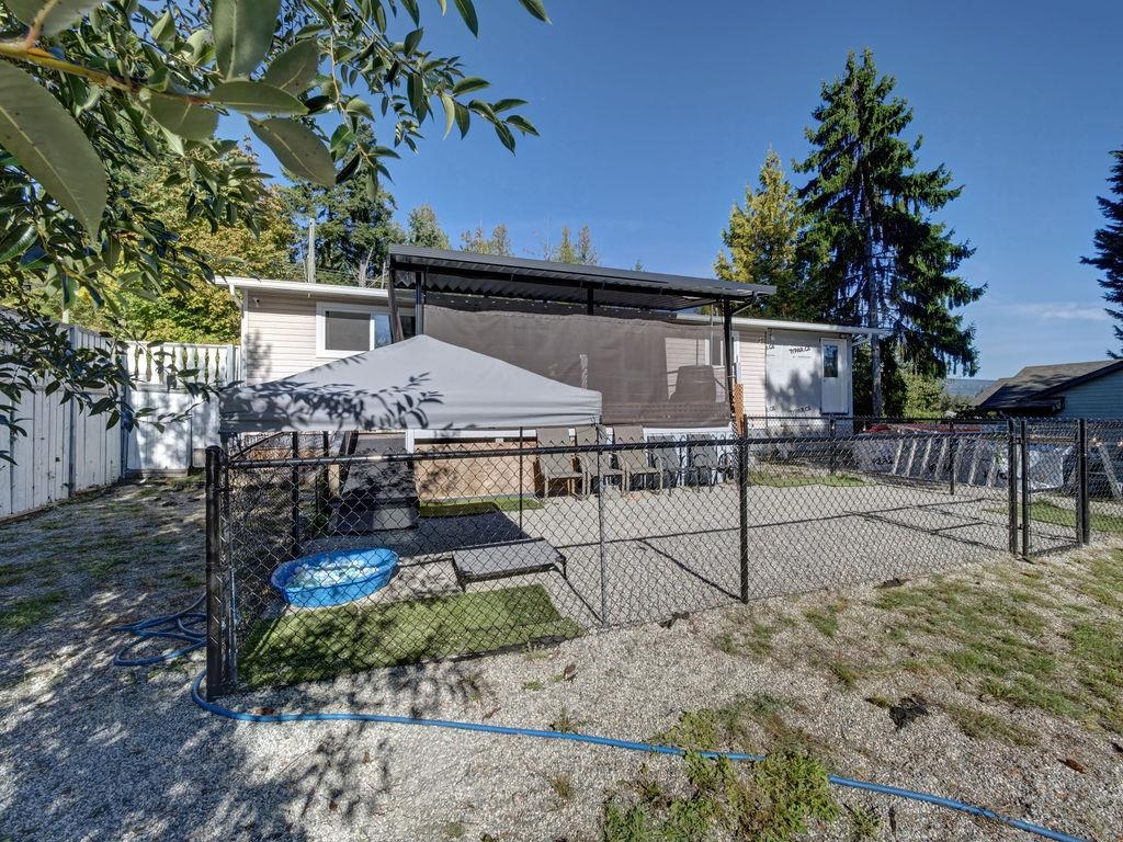 Staircase Photo of 6275 Norwest Bay Road, Sechelt, BC