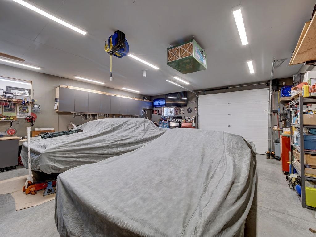 Swimming Pool Photo of 6275 Norwest Bay Road, Sechelt, BC