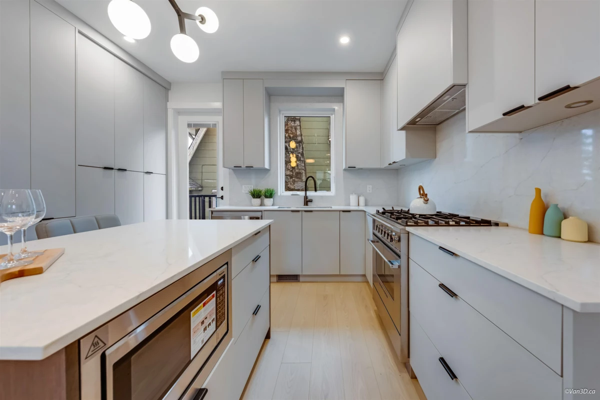 Kitchen Island Photo of 3 7893 2nd Street, Burnaby, BC