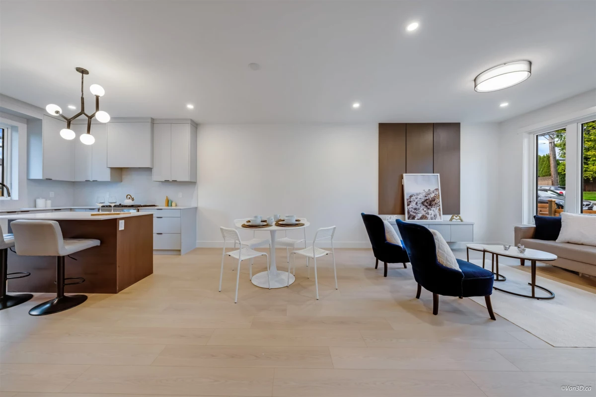 Living Room Photo of 3 7893 2nd Street, Burnaby, BC