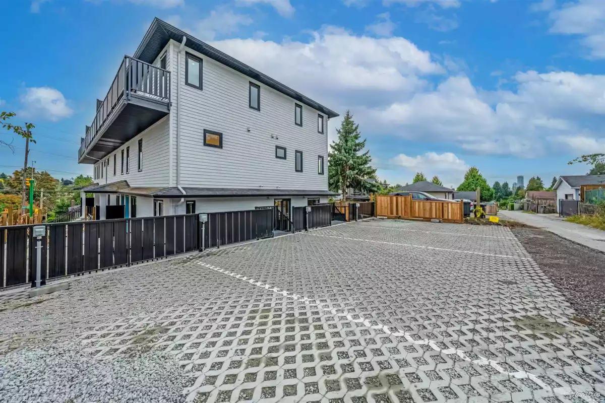 Neighborhood Park Photo Near 3 7893 2nd Street, Burnaby, BC