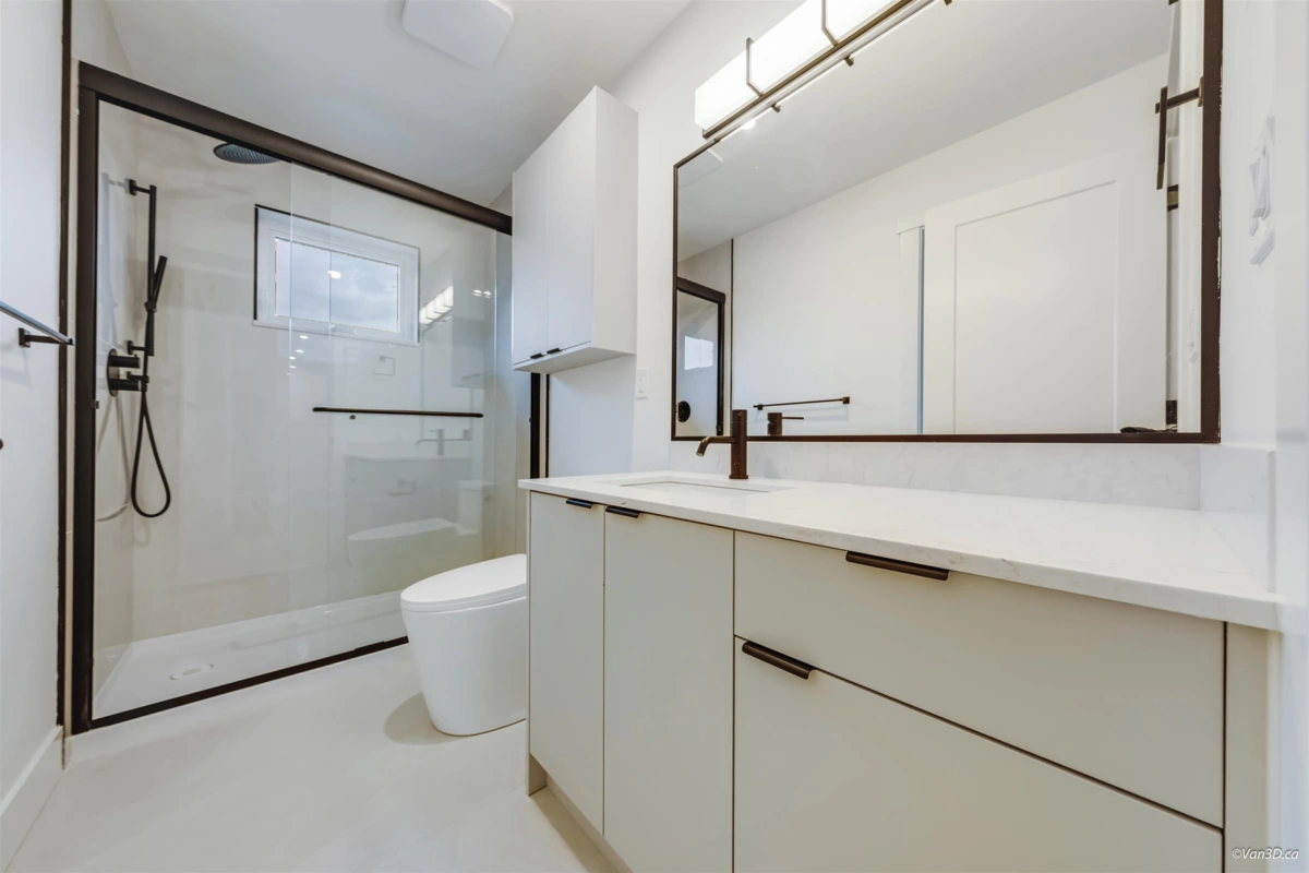 Outdoor Patio Photo of 3 7893 2nd Street, Burnaby, BC