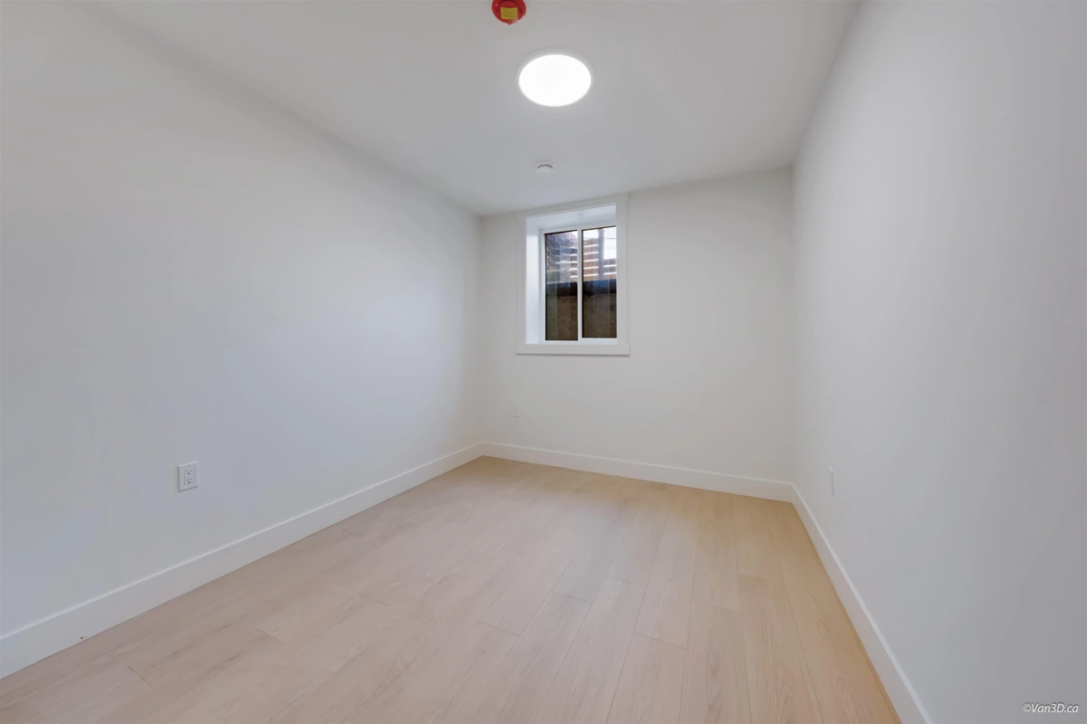 Swimming Pool Photo of 3 7893 2nd Street, Burnaby, BC