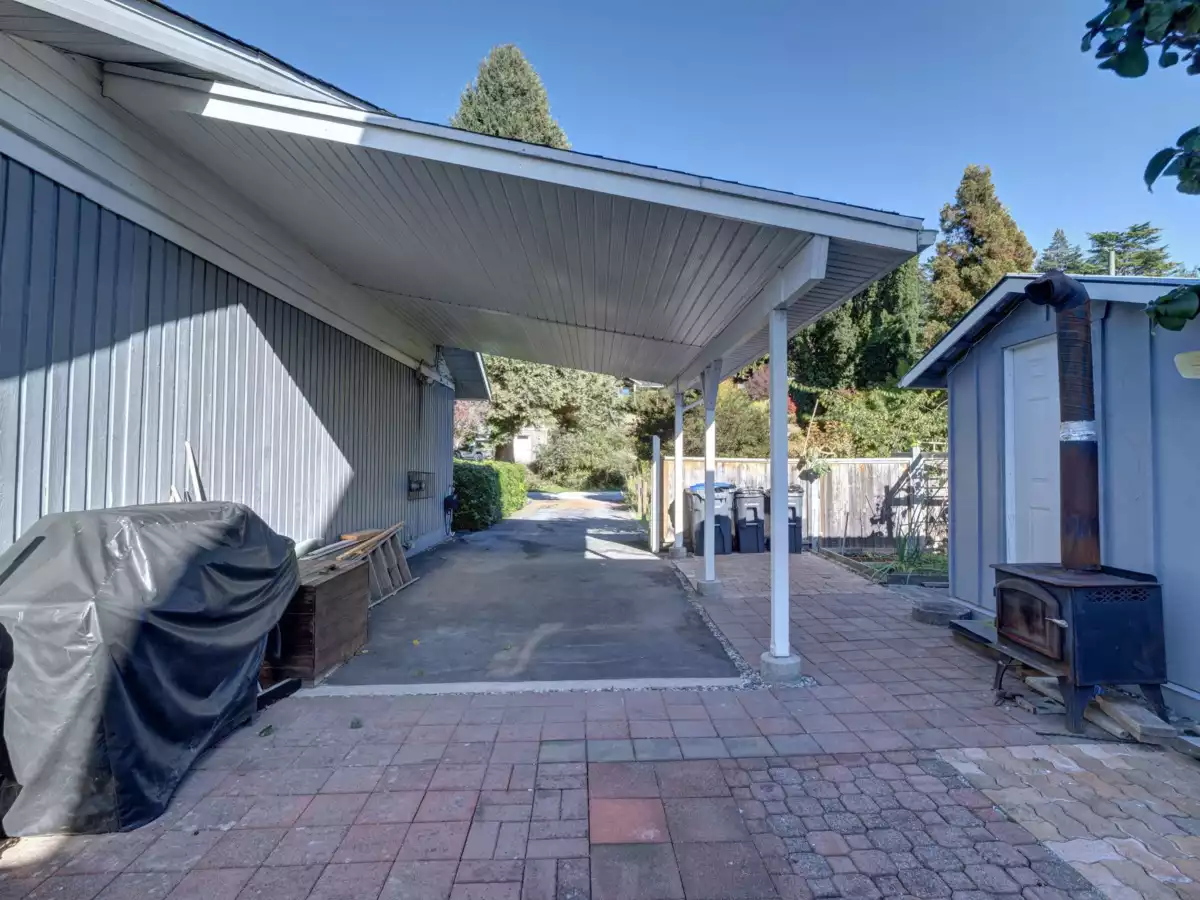 Pantry Photo of 4657 Whitaker Road, Sechelt, BC