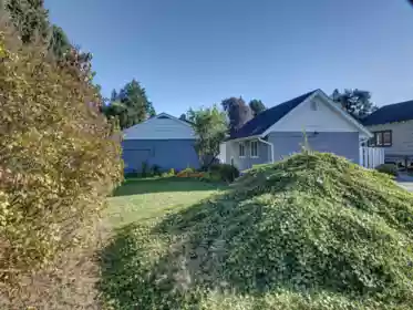 Primary Bedroom Photo of 4657 Whitaker Road, Sechelt, BC