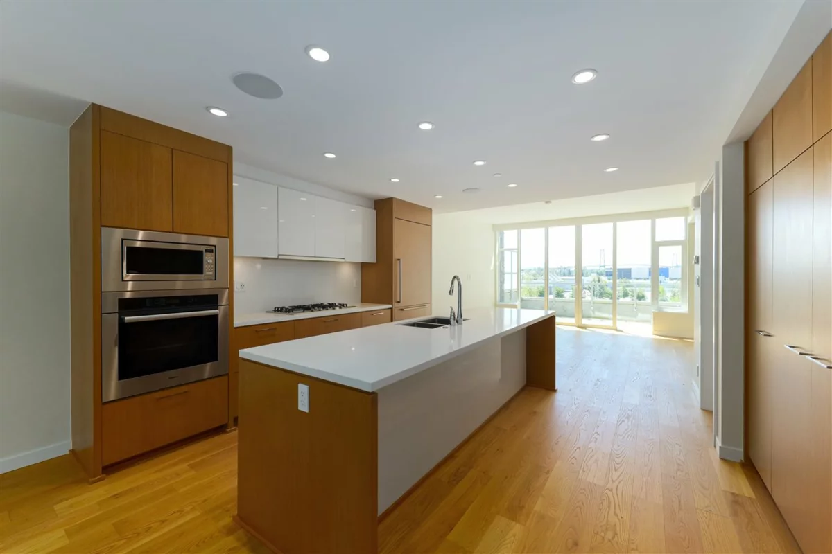 Breakfast Nook Photo of 778 Arthur Erickson Place, West Vancouver, BC