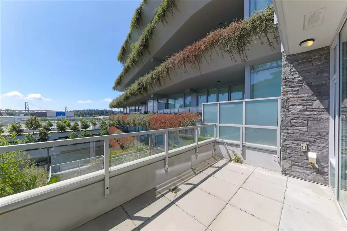 Mudroom Photo of 778 Arthur Erickson Place, West Vancouver, BC