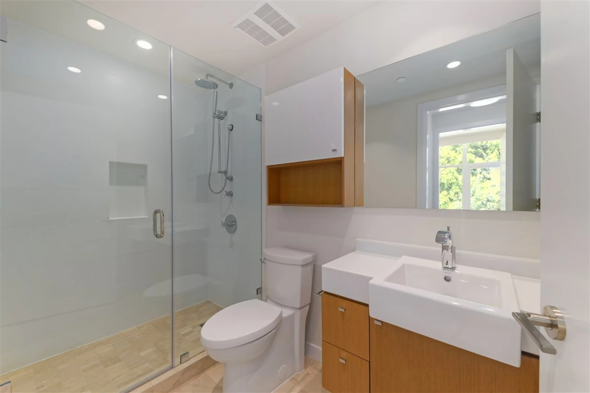 Outdoor Deck Photo of 778 Arthur Erickson Place, West Vancouver, BC