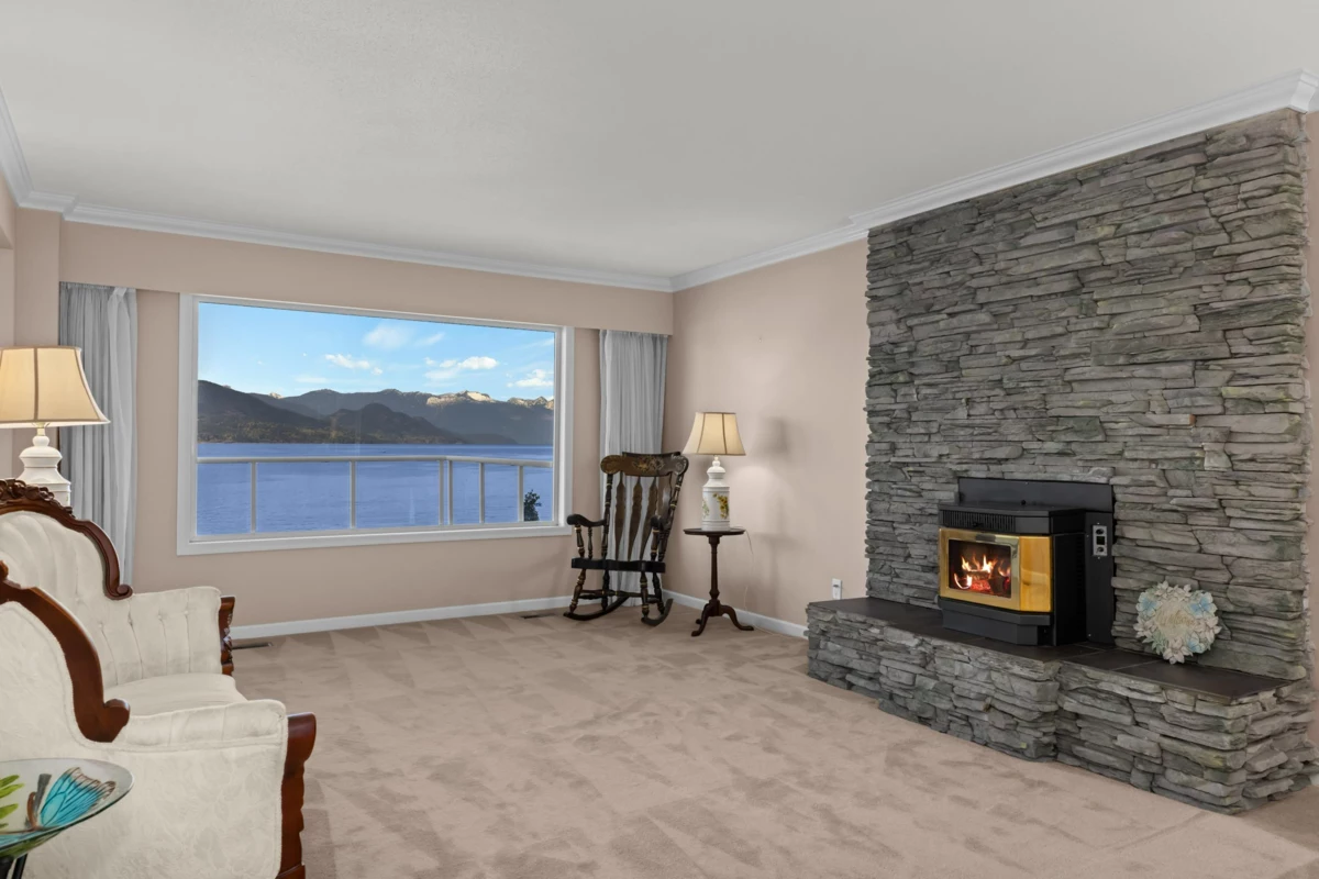 Pantry Photo of 4 Strachan Point Road, West Vancouver, BC