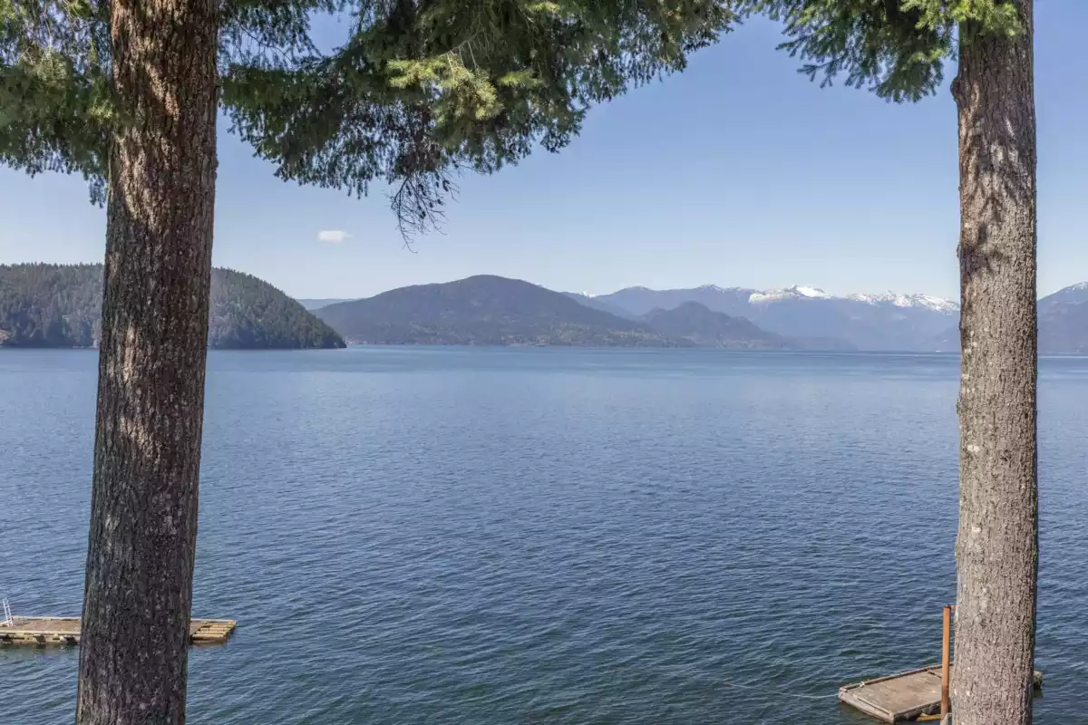 Street View Photo of 4 Strachan Point Road, West Vancouver, BC
