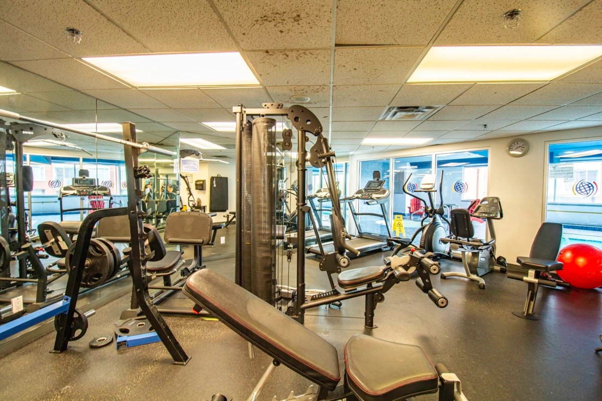 Walk-In Closet Photo of 2510 63 Keefer Place, Vancouver, BC