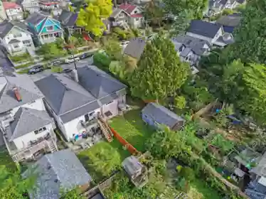 1732 E 3rd Avenue, Vancouver, BC, Vancouver — Single Family Residence for sale
