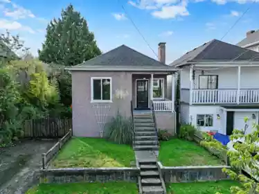 1732 E 3rd Avenue, Vancouver, BC, Vancouver — Single Family Residence for sale