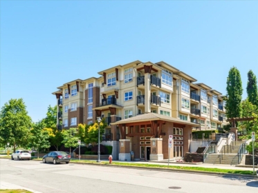 101 6800 Eckersley Road, Richmond, BC, Richmond — Apartment/Condo for sale