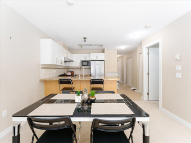 101 6800 Eckersley Road, Richmond, BC, Richmond — Apartment/Condo for sale