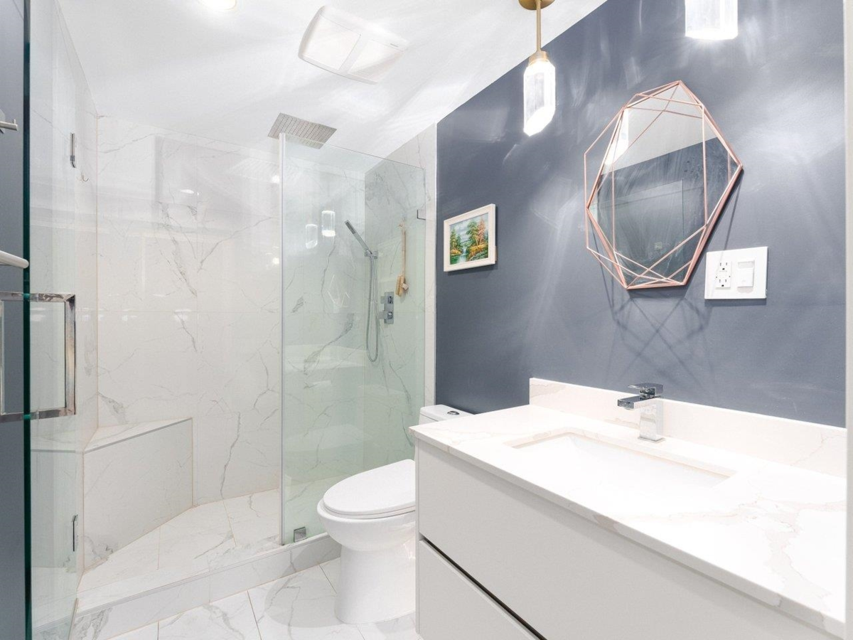 Laundry Room Photo of 1006 980 Cooperage Way, Vancouver, BC