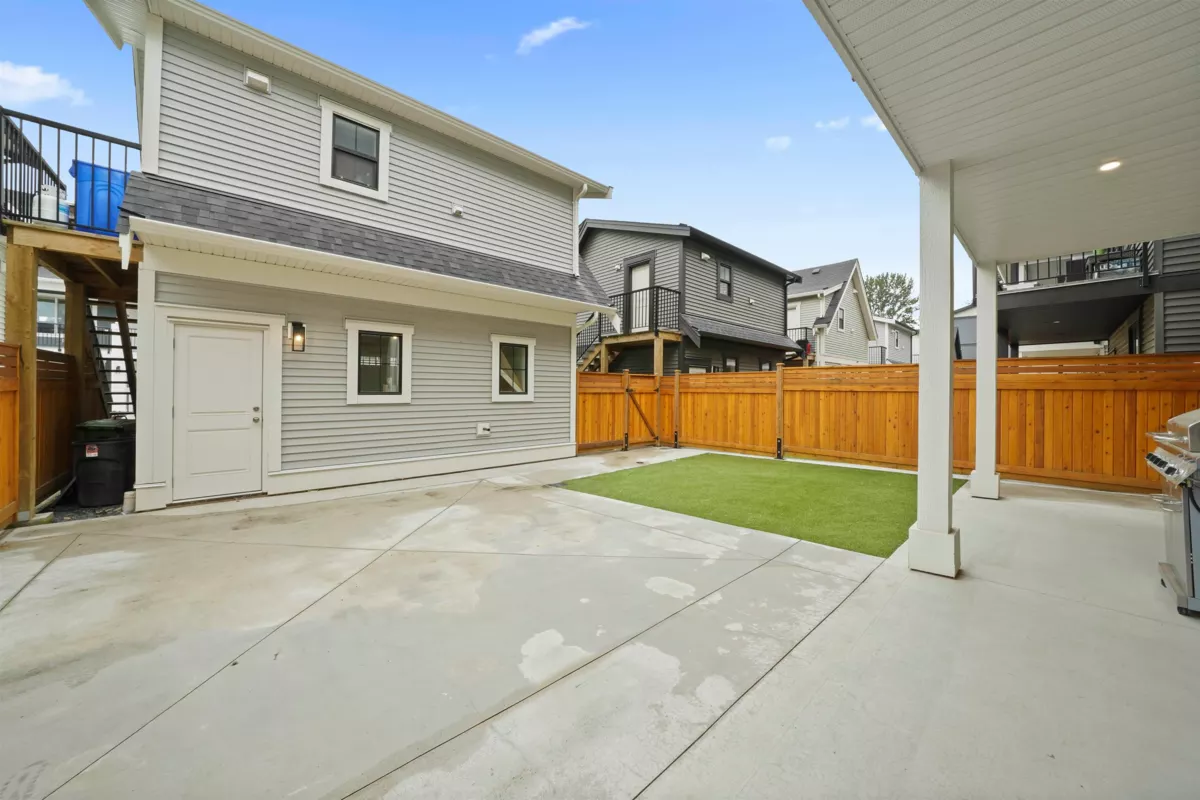 Staircase Photo of 7837 Cedarbrook Road, Chilliwack, BC