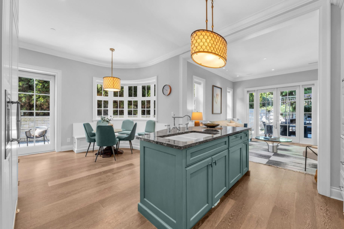 Bedroom 2 Photo of 4348 Erwin Drive, West Vancouver, BC