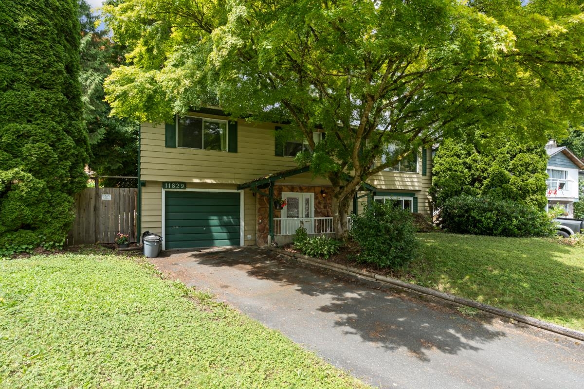 Exterior Front Photo of 11829 218 Street, Maple Ridge, BC