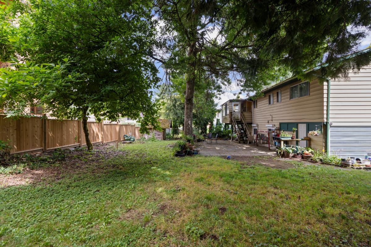 Outdoor Patio Photo of 11829 218 Street, Maple Ridge, BC