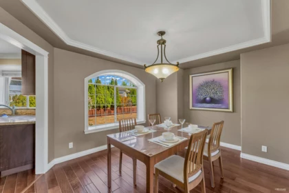 Kitchen Photo of 9076 160a Street, Surrey, BC