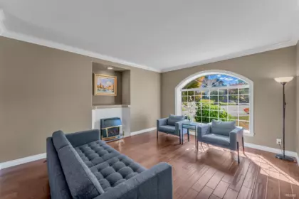 9076 160a Street, Surrey, BC, Surrey — Single Family Residence for sale