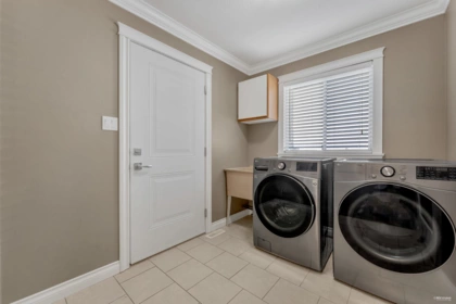 Powder Room Photo of 9076 160a Street, Surrey, BC
