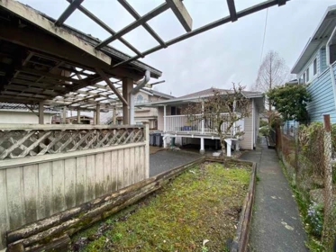 Loft / Bonus Room Photo of 6828 Inverness Street, Vancouver, BC