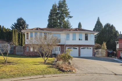 8710 151 Street, Surrey, BC, Surrey — Single Family Residence for sale