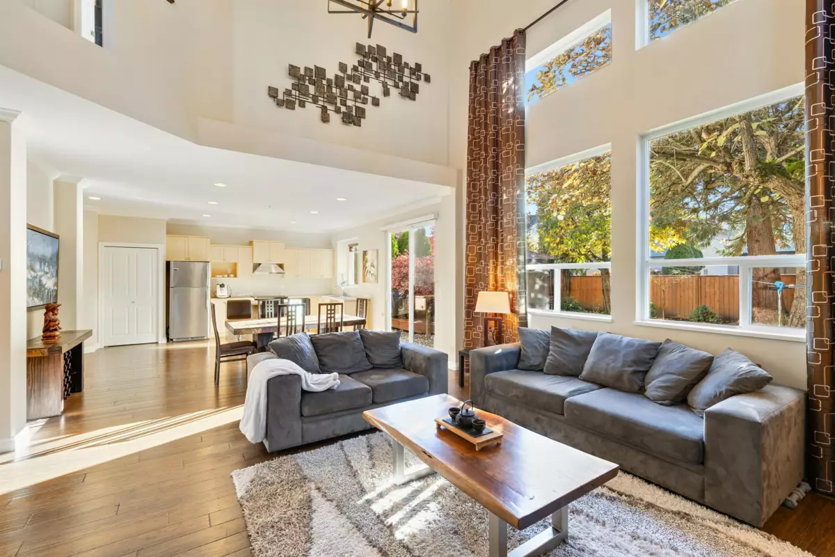 Family Room Photo of 1078 Euphrates Crescent, Port Coquitlam, BC