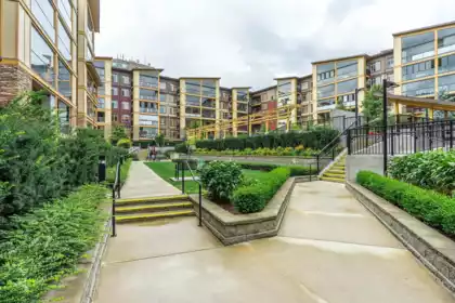 202 32445 Simon Avenue, Abbotsford, BC, Abbotsford — Apartment/Condo for sale