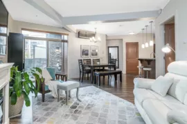 202 32445 Simon Avenue, Abbotsford, BC